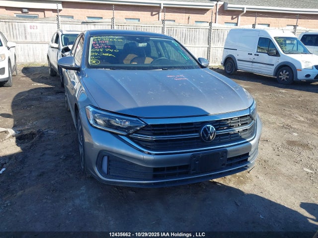 3VWGM7BUXRM048740 Volkswagen Jetta Highline