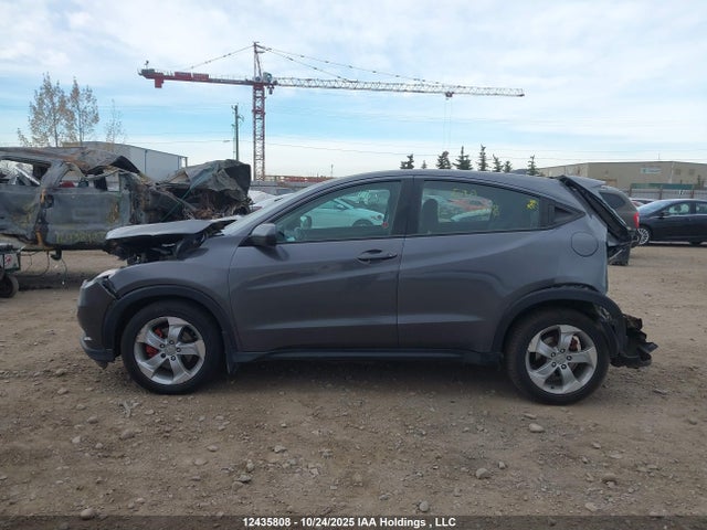 3CZRU6H36GM111103 Honda HR-V LX