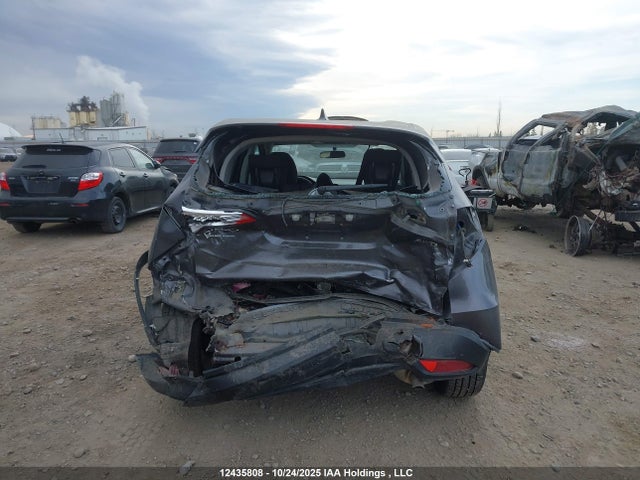 3CZRU6H36GM111103 Honda HR-V LX