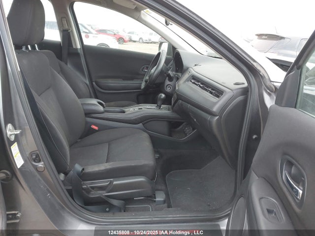 3CZRU6H36GM111103 Honda HR-V LX