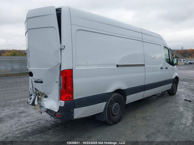 12435831 :رقم المزاد ، W1Y4KCHY4PP555022 vin ، 2023 Mercedes-benz Sprinter 2500 High Roof 4-cyl Diesel مزاد بيع