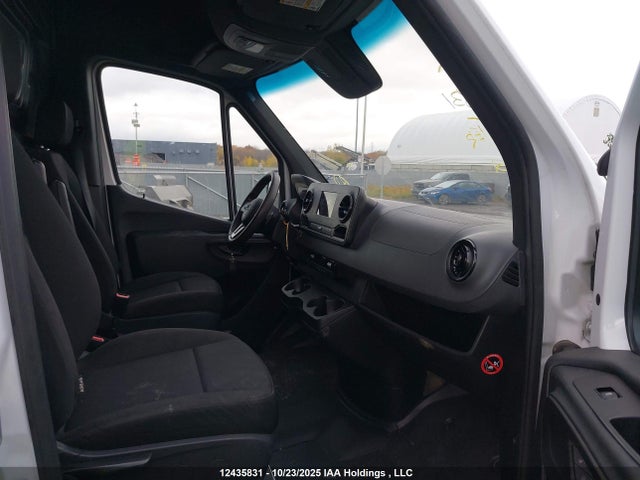 12435831 :رقم المزاد ، W1Y4KCHY4PP555022 vin ، 2023 Mercedes-benz Sprinter 2500 High Roof 4-cyl Diesel مزاد بيع