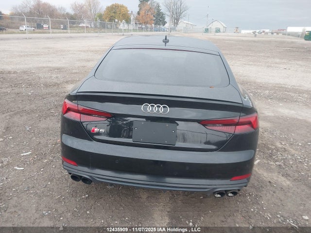 WAUC4CF58JA035738 Audi S5 Prestige
