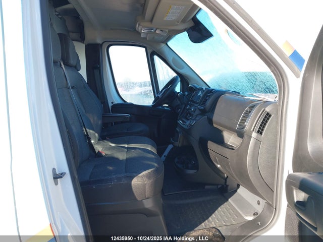 RAM Promaster 2500 High Roof 2025 3C6LRVDG1SE548016 Image 5