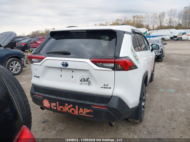 2T3BWRFV2NW134140 Toyota RAV4 LE
