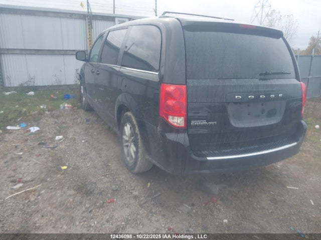 2C4RDGBGXJR329066 Dodge Grand Caravan Se