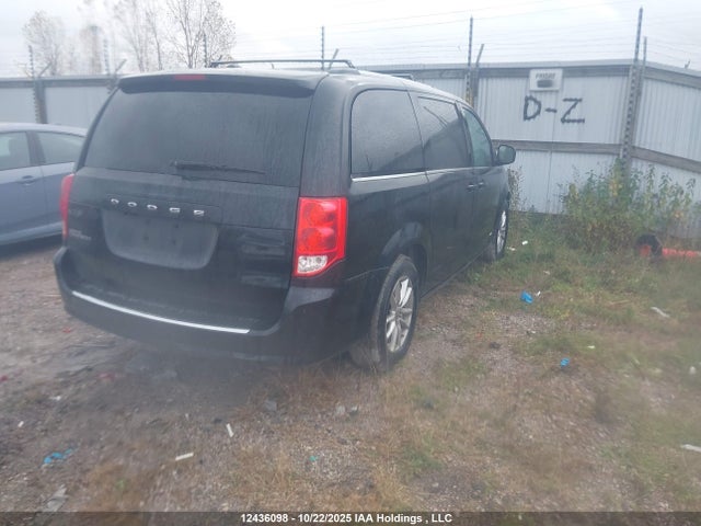 2C4RDGBGXJR329066 Dodge Grand Caravan Se
