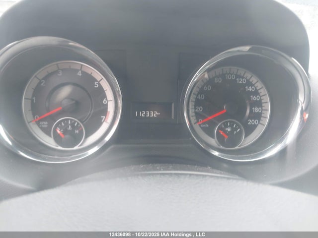 2C4RDGBGXJR329066 Dodge Grand Caravan Se