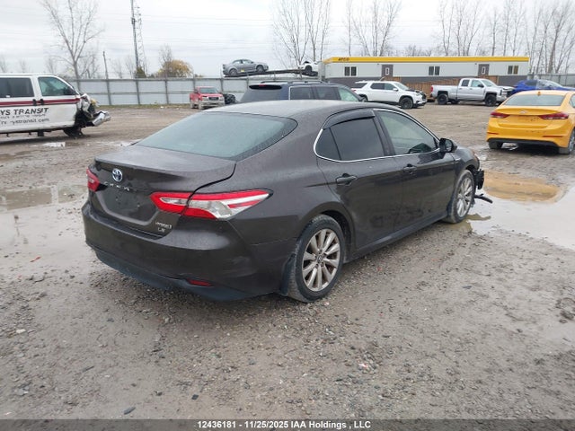 4T1B31HKXJU001786 Toyota CAMRY LE