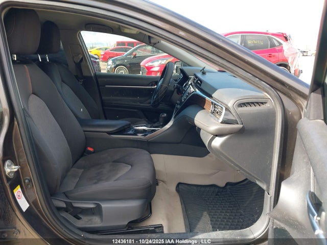 4T1B31HKXJU001786 Toyota CAMRY LE