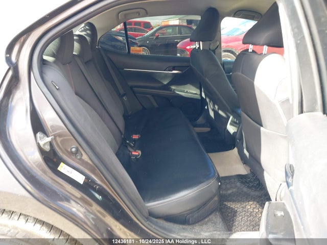 4T1B31HKXJU001786 Toyota CAMRY LE