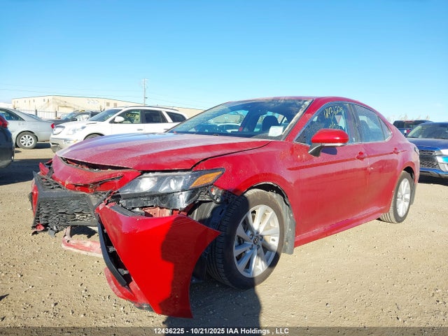 4T1G11AK3NU056303 Toyota CAMRY SE