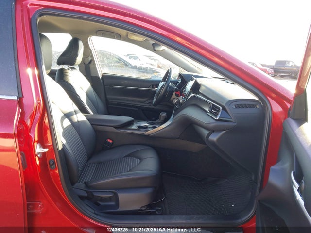 4T1G11AK3NU056303 Toyota CAMRY SE
