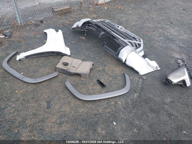 5TFJA5DB7NX008167 Toyota Tundra Crewmax Limited