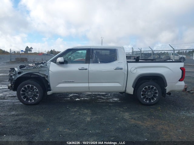 5TFJA5DB7NX008167 Toyota Tundra Crewmax Limited