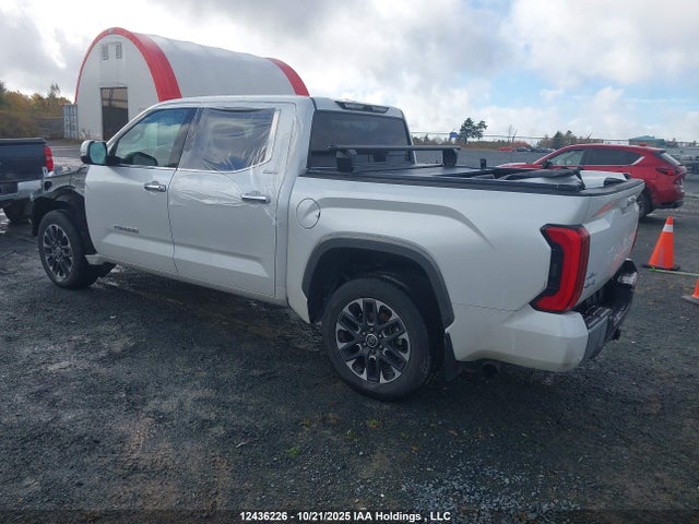 5TFJA5DB7NX008167 Toyota Tundra Crewmax Limited