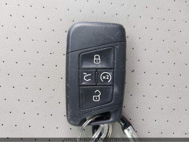Aukcja sprzedaży 2019 Volkswagen Jetta 1.4 Tsi Highline, vin: 3VWE57BU4KM058562, numer aukcji: 12436252