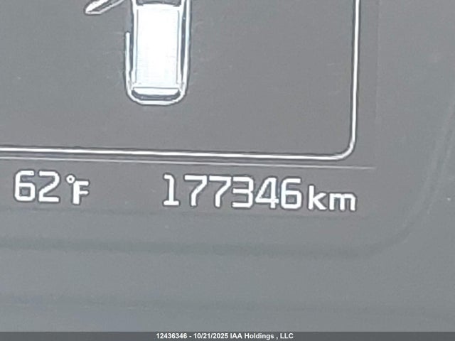 KIA Sorento 2017 5XYPG4A32HG224399 Image 16