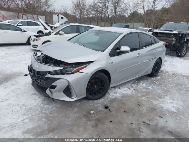 JTDKAMFPXN3204957 Toyota Prius