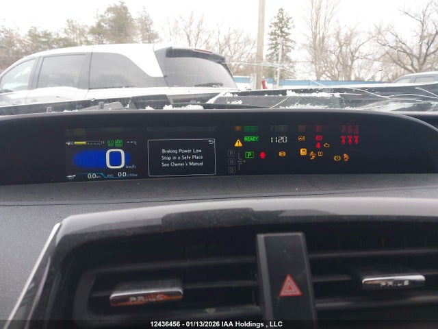 JTDKAMFPXN3204957 Toyota Prius