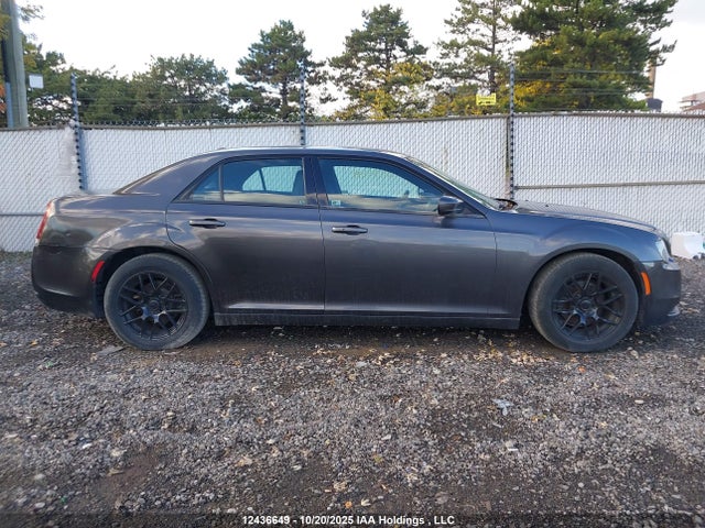 2C3CCABG7GH320611 Chrysler 300