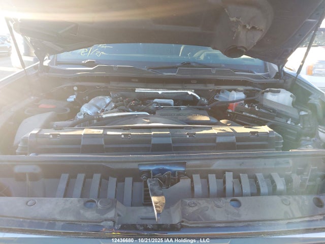 2GC4YVEY3R1153625 Chevrolet l5p