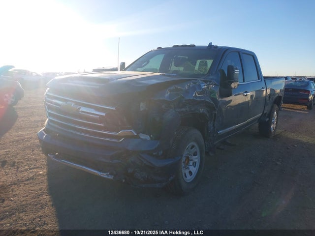 2GC4YVEY3R1153625 Chevrolet l5p