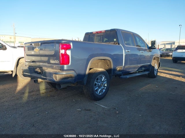 2GC4YVEY3R1153625 Chevrolet l5p