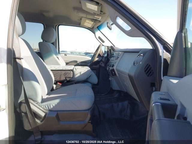 Ford F-350 2014 1FT8W3B6XEEB83339 Image 5