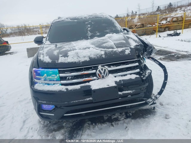 Продажа на аукционе авто 2018 Volkswagen Atlas, vin: 1V2RR2CAXJC557333, номер лота: 12436734
