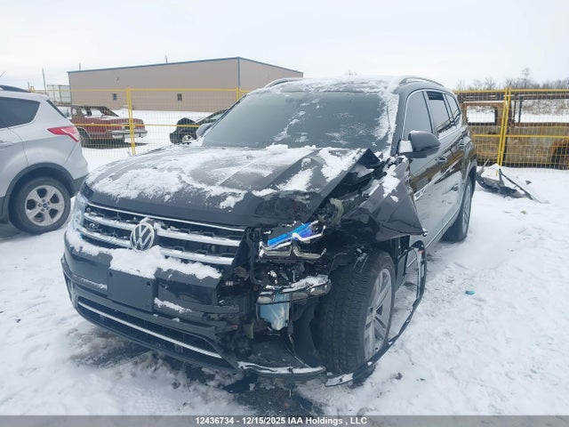Продажа на аукционе авто 2018 Volkswagen Atlas, vin: 1V2RR2CAXJC557333, номер лота: 12436734