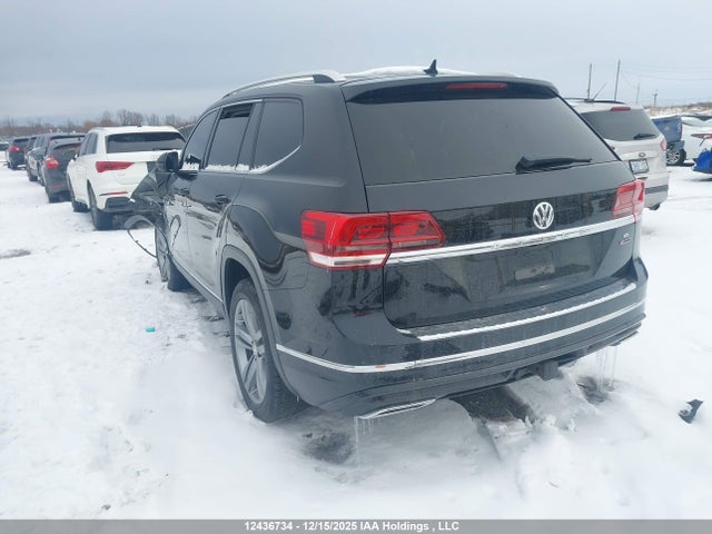 Продажа на аукционе авто 2018 Volkswagen Atlas, vin: 1V2RR2CAXJC557333, номер лота: 12436734