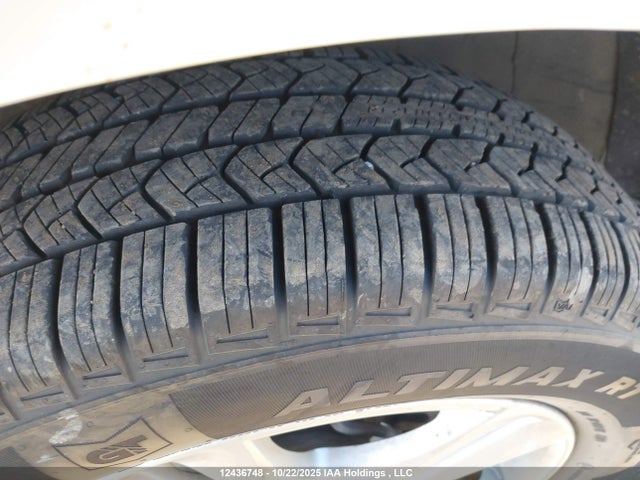 Продаж на аукціоні авто 2012 Hyundai Santa Fe Gls, vin: 5XYZGDAGXCG119338, номер лоту: 12436748