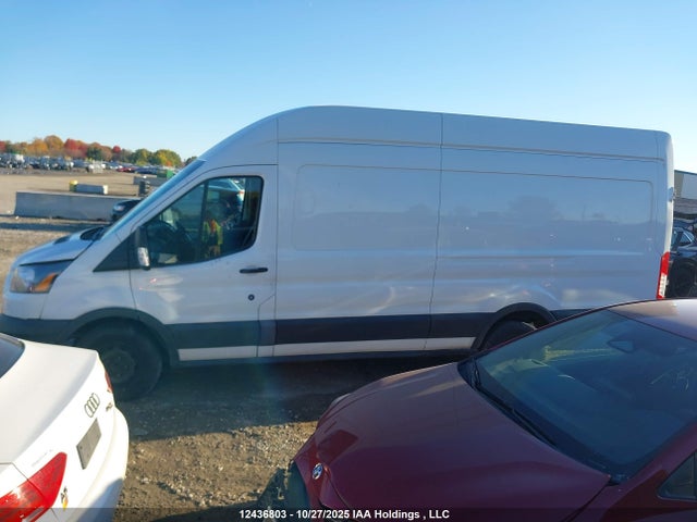 1FTYR3XV4HKA82830 Ford Transit-250