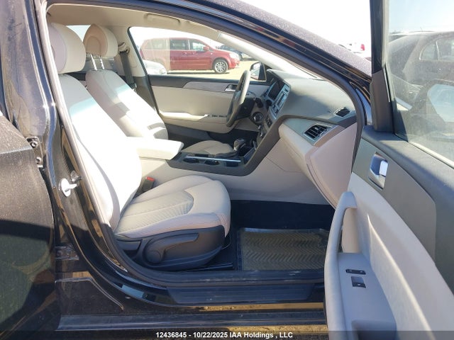 12436845 :رقم المزاد ، 5NPE24AF5FH228260 vin ، 2015 Hyundai Sonata Gl مزاد بيع