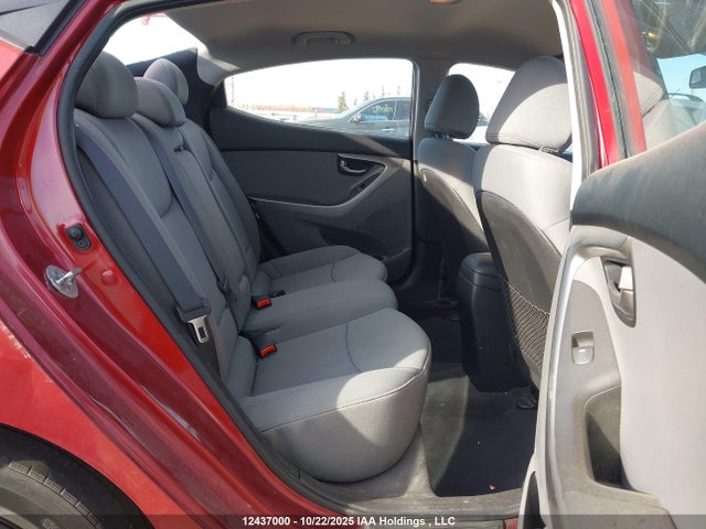 12437000 :رقم المزاد ، 5NPDH4AE4CH104333 vin ، 2012 Hyundai Elantra Gl مزاد بيع