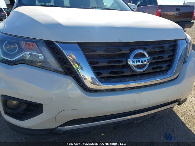 5N1DR2MM5HC908109 Nissan Pathfinder