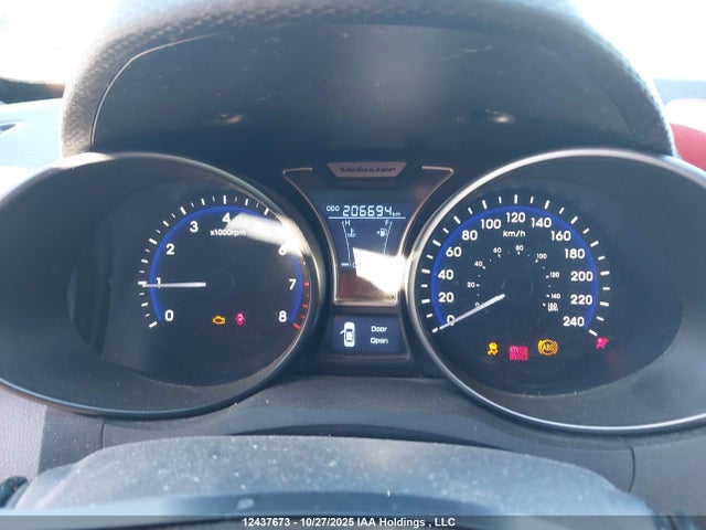 2013 Hyundai Veloster Turbo მანქანა იყიდება აუქციონზე, vin: KMHTC6AE3DU097741, აუქციონის ნომერი: 12437673
