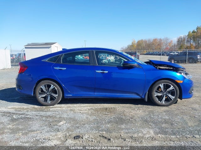 2HGFC1F98JH108491 Honda Civic Touring