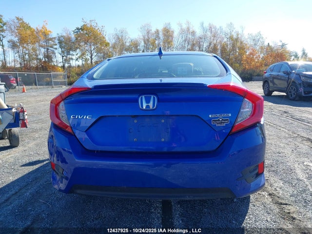 2HGFC1F98JH108491 Honda Civic Touring