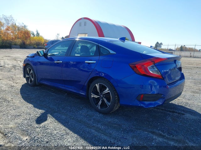 2HGFC1F98JH108491 Honda Civic Touring