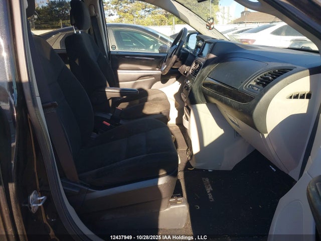 Auction sale of the 2016 Dodge Grand Caravan Se/sxt, vin: 2C4RDGBGXGR146453, lot number: 12437949