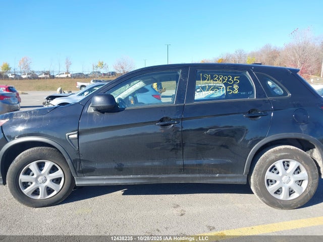 Mitsubishi RVR 2023 JA4AJUAU1PU607158 Image 11