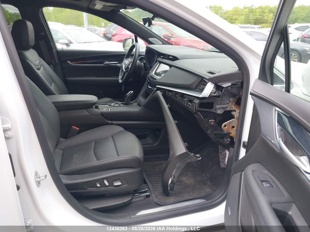 Auction sale of the 2025 Cadillac Xt5 Premium Luxury, vin: 1GYKNDRS5SZ107916, lot number: 12438263
