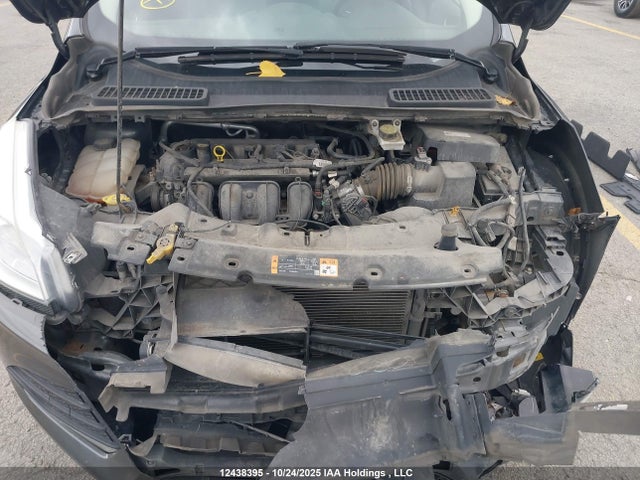 1FMCU0G7XGUA78725 Ford ESCAPE SE