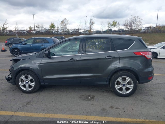 1FMCU0G7XGUA78725 Ford ESCAPE SE