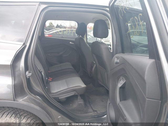 1FMCU0G7XGUA78725 Ford ESCAPE SE