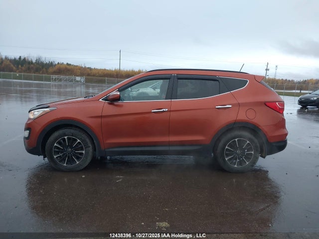 5XYZUDLB0GG333884 Hyundai Santa Fe Sport 2.4 Luxury