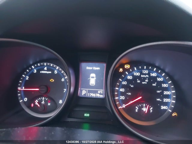 5XYZUDLB0GG333884 Hyundai Santa Fe Sport 2.4 Luxury