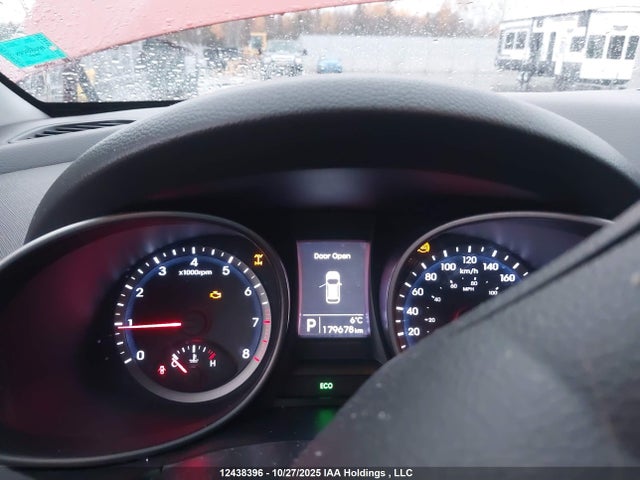 5XYZUDLB0GG333884 Hyundai Santa Fe Sport 2.4 Luxury